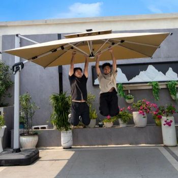 Outdoor Beach Large Umbrellas Ultraviolet-Proof 3X3m Garden Parasols Patio Umbrella - Guangxi Shangzhifan Furniture Co., Ltd. - China