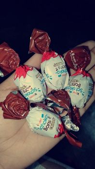 Finest Schoko Bons Milk Chocolate Candy With Smooth Cream Center Premium Sweet Delight For Chocolate Lovers from PLANETE COMMERCE Finest Schoko Bons Milk Chocolate Candy With Smooth Cream Center Premium Sweet Delight For Chocolate Lovers - PLANETE COMMERCE - France