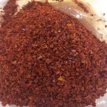 red crushed pepper - PT SEMUDARA LESTARI JAYA - Indonesia