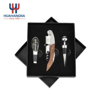 Wholesale 3PCS Accessories Gift Set Wine Corkscrew Opener Set Bar Tool Set Stainless Steel Wine Corkscrew Kit with Wine Stopper - Wuhan Xinhuahang Household Goods Co., Ltd. - China