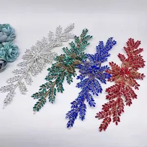 Handmade Many-Color Sew-on Rhinestone Bodice Patches Appliques 3D Embroidery Techniques Wedding Parties Evening Dresses Dance - Guangzhou JingPin Garment Accessory Co., Ltd. - China
