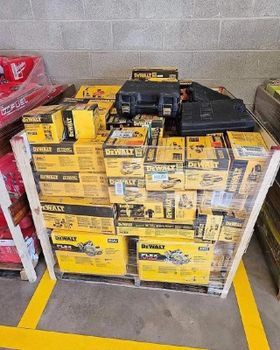 High Quality Liquidation Pallets Phone Chargers And Cables With Fast Delivery from MASI TRADING GMBH High Quality Liquidation Pallets Phone Chargers And Cables With Fast Delivery - MASI TRADING GMBH - Germany