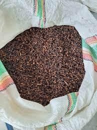Lalpari Cloves from PT. Komoditas Asli Indonesia Lalpari Cloves - PT. Komoditas Asli Indonesia - Indonesia