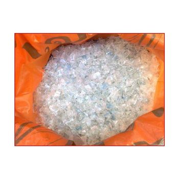 PET flakes maintained for high quality volume distribution needs - Medcompex Gmbh - United Kingdom