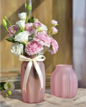 Beautiful Simple and Creative Glass Vase Glass Table Flower Vase Frosted Vase for Wedding Dinner Restaurant - Shandong Yate Import and Export Co., Ltd. - China