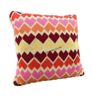 Customized Comfortable Heart Constrast Color Sofa Backrest Decorative Pillows Cushions - YiWu OuYe Accessories Co., Ltd. - China