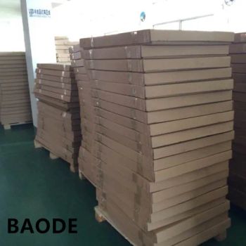 Outdoor Galvanized Factory 4m 20W Solar LED Street Lights Voltage 220V Height 8-13m IP Rating IP65 Trademark Baode Model NO. bd008 - BAODE LIGHTING GROUP CO., LTD. - China