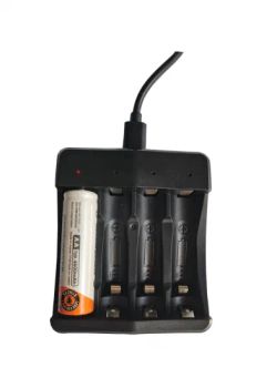 Rechargeable AA AAA Li-ion Ni-MH 18650 Battery Charger - YUOKO ELECTRONICS CO., LIMITED - China