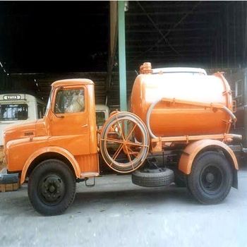 Cesspit Tankers / Small - Seehra Engineering Works - India