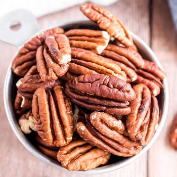 Fresh Harvest Pecans Rich Flavor Whole Nut Selection For Retail Packing Ingredient Supply And Export Demand - TOSOH INTERNATIONAL - South Africa
