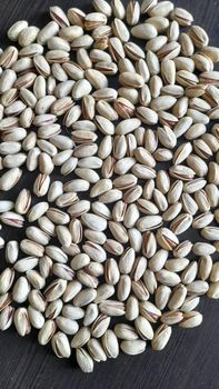 Iranian Pistachio Akbari Raw Natural – Bulk Export Grade Origin Iran Form In-shell Variety Akbari Processing Type Raw Crop Year 2024 / 2025 - Terraviis - Iran