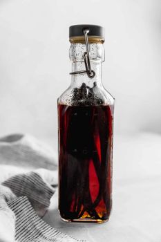vanilla extract Form Extract, Liquid Features Alcohol-Free Flavor Profile Vanilla Non-Alcohol Variant Yes Non-alcohol Variant Yes - PT Begonia Bisnis Partner - Indonesia