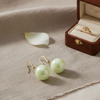 Jiwan Lejia Chinese Traditional Jade Gemstone Jewelry Natural Drop Earring for Women - Anshan Jiwan Jade Mattress Co., Ltd - China