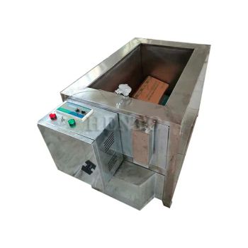 Hot Selling Candle Making Machine Condition New Model1 Ht-Rl50 Trademark Hento Net Weight 70kg Capacity 50kg/H Warranty 2 Years - Zhengzhou Hento Machinery Co., Ltd. - China