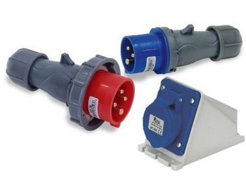 Industrial Plugs And Sockets Pin Count 2, 3, 4, 5 Protection Rating Ip65 Socket With Shutter Yes Pin Type 2 Pin Socket,3 Pin Socket,4 Pin Socket,5 - Manish Enterprises - India