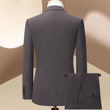 High-End Fashion Custom Fit Mens Formal Suits Crafted From 100% Wool Blazer and Pants - Hangzhou Changuo Garments Co., Ltd. - China