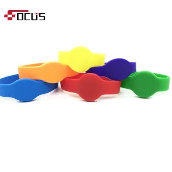 RFID NFC 213 Smart Bracelets with Qr Code - FOCUS RFID CO., LTD. - China