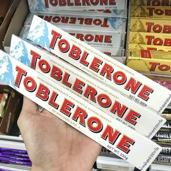 Wholesale Toblerone Chocolate Bar for Retail Stores Supermarkets Gift Shops and Event Supplies Premium Quality from PLANETE COMMERCE Wholesale Toblerone Chocolate Bar for Retail Stores Supermarkets Gift Shops and Event Supplies Premium Quality - PLANETE COMMERCE - France