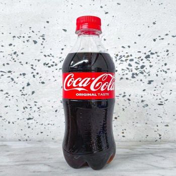 Premium Coca Cola Drink Factory Sale Wholesale Bulk 330ml Can Classic Formula Best Before from Carla Pisselli Commercio Premium Coca Cola Drink Factory Sale Wholesale Bulk 330ml Can Classic Formula Best Before - Carla Pisselli Commercio - Brazil