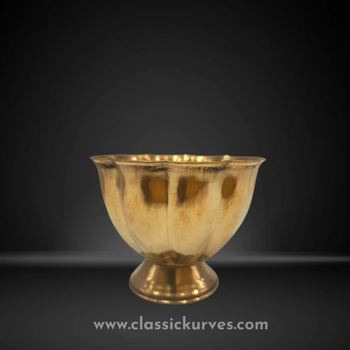 Gold Brass Sandhana Kinnam, For Home Color Gold Material Brass Weight 30 g, 30g Brand Classickurves Usage/Application - Classickurves - India