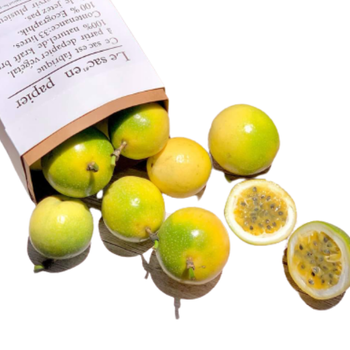 Supply Vietnam Fresh Passion fruit for US, EU, ASIA BEST PRICE Yellow Passion Fruits Wholesale - NGAN HOA PHAT TRADING SERVICE COMPANY LIMITED - Vietnam