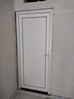Upvc Windows Frame Color White Height 7 Feet Type Residential Frame Color White Open Style Sliding Size/Dimension Any Sealing Type Double - Agarwal Glass House - India