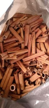 cinnamon stick - AL SAAJ EXPORT & IMPORT LLP - India