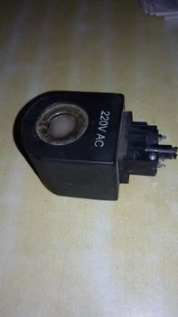 50-60 Hz Copper Solenoid Coil Brand METRO Material Copper Frequency 50-60 hz Power as per standard Number Of Pin all - Kamal Electricals - India