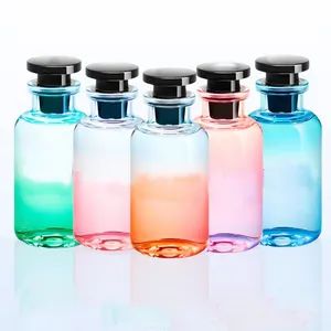 Eau de Parfum Floral 100ml Glass Bottle Vegetable Origin 1Y State Liquid Scent Floral Trademark original HS Code 3307900000 - Shenzhen Showintop Co., Ltd. - China