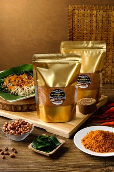 Peanut sauce Organic No Degree of Spiciness Medium Texture Smooth Yet Flavorful Preservatives No Artificial Preservatives - PT. Harvesta Cipta Nusantara - Indonesia