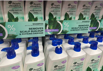 Head & Shoulder Shampoo 1.3L from DRC Holdings Group Corp Head & Shoulder Shampoo 1.3L - DRC Holdings Group Corp - United States