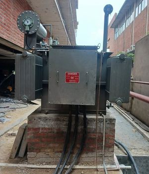 3 Phase 630 kVA Distribution Transformer Power 630 kva Phase 3 Phase AMC Available Yes Mounting Type Floor Rated Power 630 - Maa Sharda Electricals - India