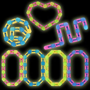 Former Factory Finger Sensory Toys Puzzle Snake Glowable 24 Links Wacky Tracks Snap Fidget Toy for Adults and Kids - Shan Tou City Yirui Toys Co., Ltd. - China