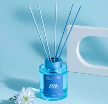 Ocean Scent Wholesale Long Lasting Natural Fragrance Reed Diffuser for Home and Holiday with Color Box and Glass Bottle - Qingdao Orient Star Home Products Co., Ltd - China