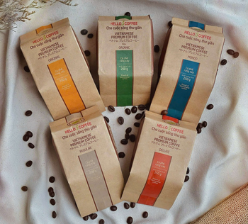 High quality roasted coffee beans from VN from Springtime High quality roasted coffee beans from VN - Springtime - Vietnam