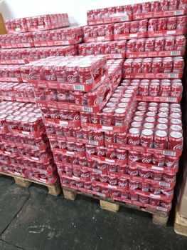 Coca-Cola Original Taste - NGR 330ml x 24 Units The Original Taste of Coca-Cola 100% Glass - PLANETE COMMERCE - France