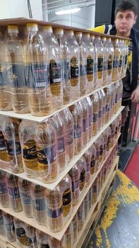 Hot Selling Ukrainian Organic Sunflower Oil Refined Cooking Oil Bulk Best Price Wholesale Fast Shipping - PLANETE COMMERCE - France
