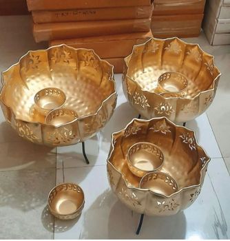 Golden Polished 10 Piece Brass Urli Bowl Set Food Grade No With Stand Yes Finish Polished Diameter 8 inch Urli Type Plain - Kasim Handicrafts - India