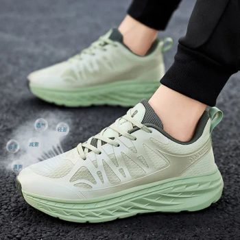 Flyknit Upper Gym Sports Shoes Unisex Size Outdoor Running Sneaker Athletic Sports Shoes - Jinjiang Senpai Sporting Goods Co., Ltd. - China