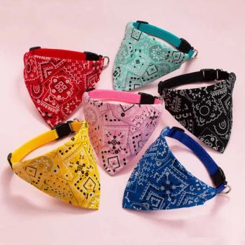 Pet Clothing Accessories Lovable Dog Bib Pet Triangle Drool Towel - Yiwu Dely Import&Export Co., Ltd - China