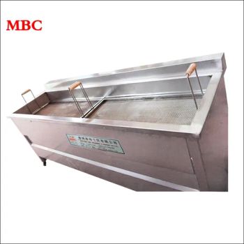 Commercial deep oil fryers with baskets for restaurants hotels - ZHUCHENG MBC INDUSTRIAL & TRADING CO., LTD. - China