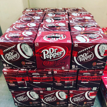 Premium Carbonated Soft Drink Dr Pepper Zero Sugar & Vanilla Float – 12 & 24 Pack (355ml Cans) - Sosa Merchant Solutions - Austria