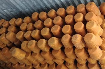 Jaggery Form Blocks Hs Code 1701.13 / 1701.14 Ingredients Sugarcane jaggery Color Golden Yellow To Darkbrown Shelf Life 12–18 Months (under Proper Storage) - SkyCompany - India