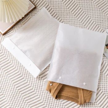 Wholesale Biodegradable Reusable Cotton Paper Bags with Plastic Snap Closures Clothing Packaging Bags Factory Direct in Stock Thic - Hangzhou Youchen Plastic Packaging Co., Ltd - China