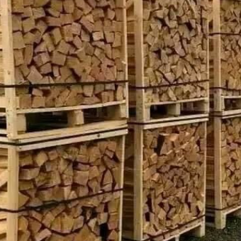 Wholesale Firewood/Oak fire wood/Beech/Ash/Spruce//Birch firewood Available for shipment worldwide - CHHC AGR0-CHEMICAL PRODUCTS WHOLESALING - Philippines