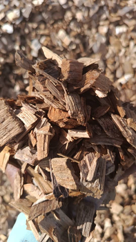 Eucalyptus Urograndis Impurity Level Maximum 0.005% Species Eucalyptus Urograndis Grade Maximum 1% bark/rot; no charcoal - LouFort Trading (Pty) Ltd - South Africa