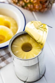 Hot New Fresh Canned Pineapple Slice/Chunks/Tidbits/Pieces in Light Syrup or in Heavy Syrup Good Price -  DAEWKAEW PANTAMANG Co., Ltd - Thailand