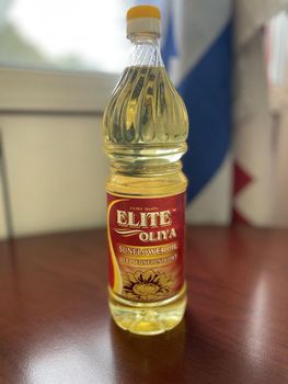 sunflower oil – product photo, Edible Oil Products products found from trusted suppliers, wholesalers, manufacturers & exporters Listing