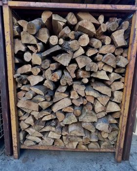 Selected Forest Timber Logs Including Oak Firewood With Low Moisture Content And Reliable Supply For Import - malter group - Tanzania