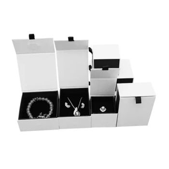 Custom Jewelry Box Middle Rect 1000g Cardboard Art Paper 1C Offset Matte Foam Velvet Ribbon MOQ5000 18D - Guangzhou Blf Packing Co., Ltd. - China